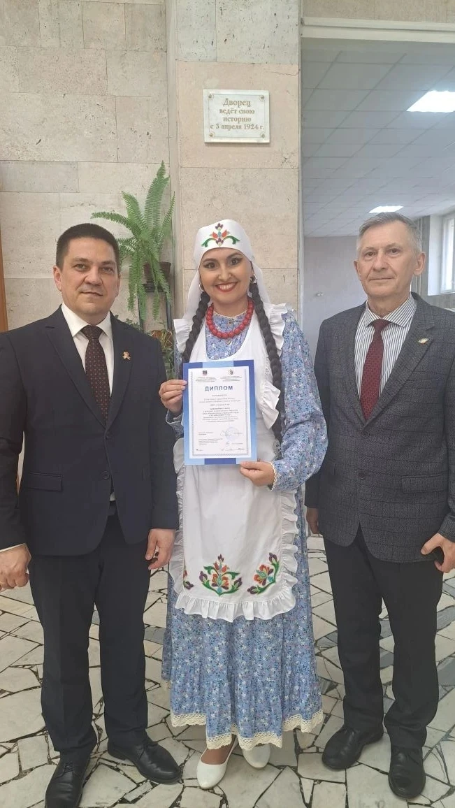 🎉🎉🎉Поздравляем Гатауллину Гульназ Мавлетовну занявшую🏆🥇первое место🎉 в Городском профсоюзном к