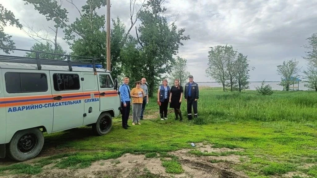 🖊 1 июня проведен очередной профилактический межведомственный рейд по водным объектам Карасукского 
