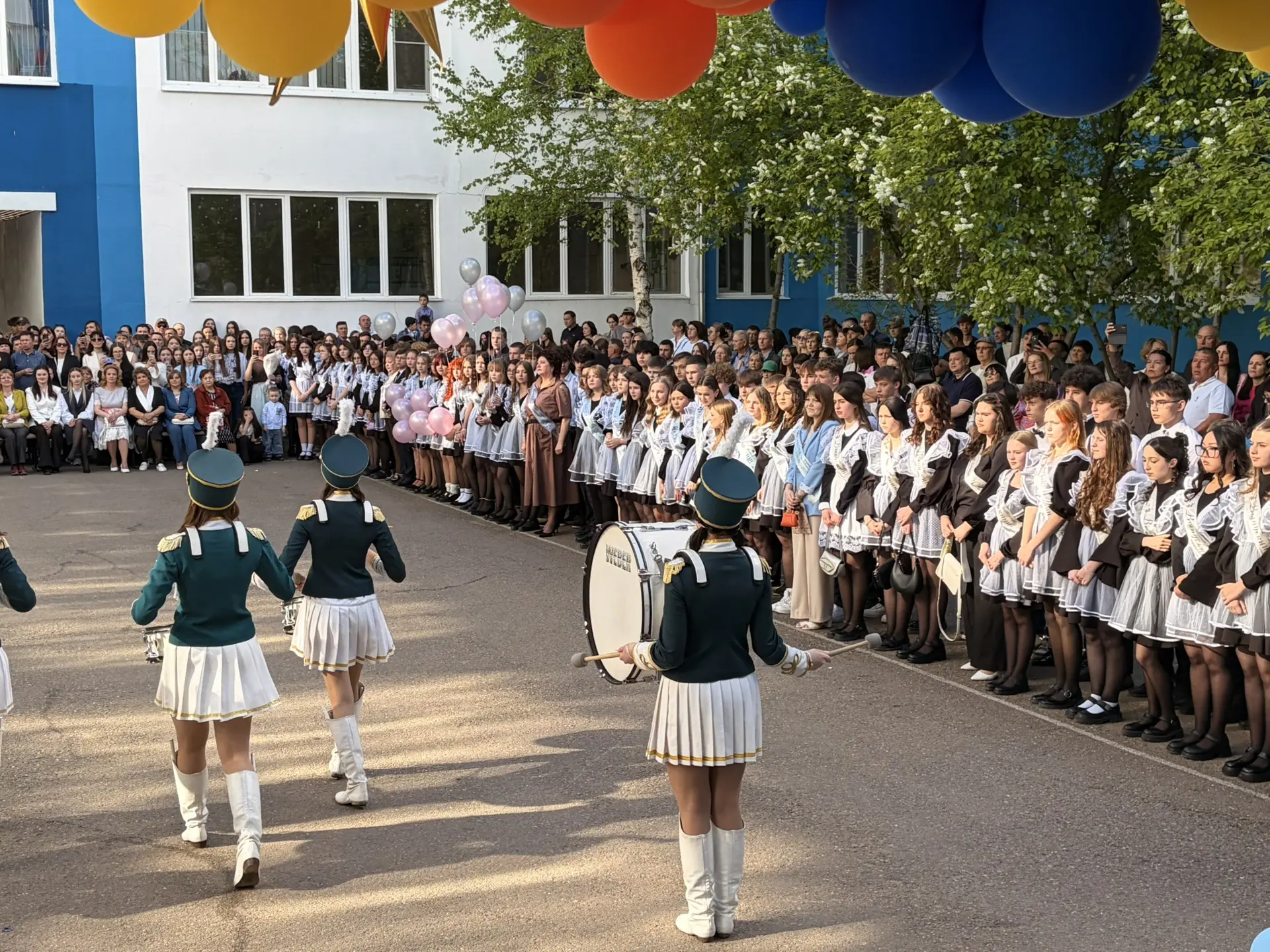 ☀️Здравствуй, дорогой подписчик!

 🗓️ 26 мая — особенный день для выпускников!

Сегодня в нашей шко