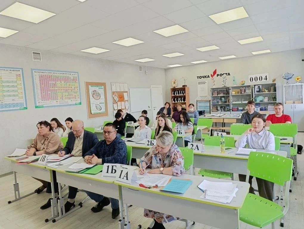21.05.2026г., от пробирки до музыки: в 10 классе прошла защита индивидуальных проектов
             