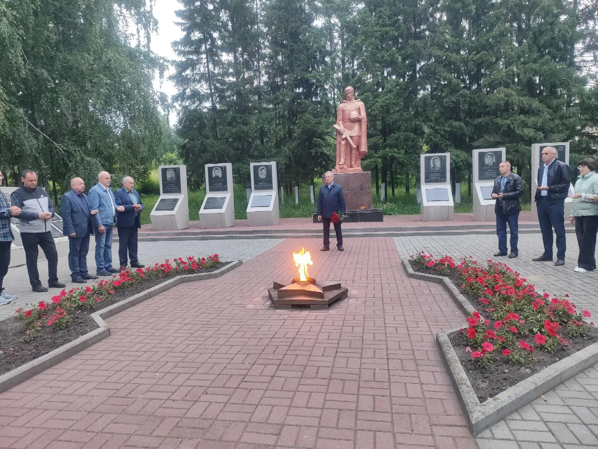 🕯️В День памяти и скорби гавриловцы приняли участие в памятных акциях в честь 85-й годовщины начала
