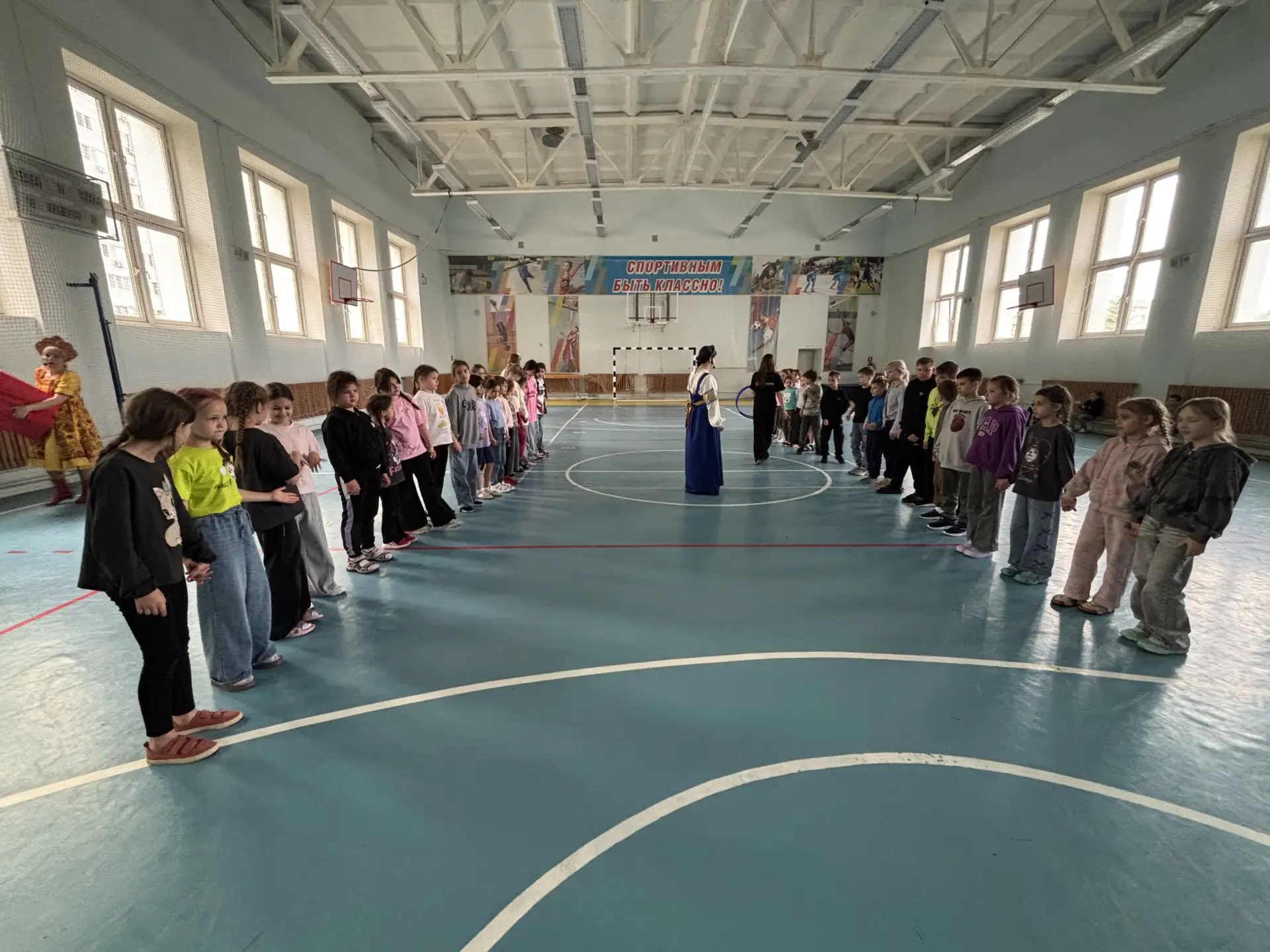 1 июня прошел первый день детского лагеря «Планета орлят» под девизом «Здравствуй, лето !»,  посвящё