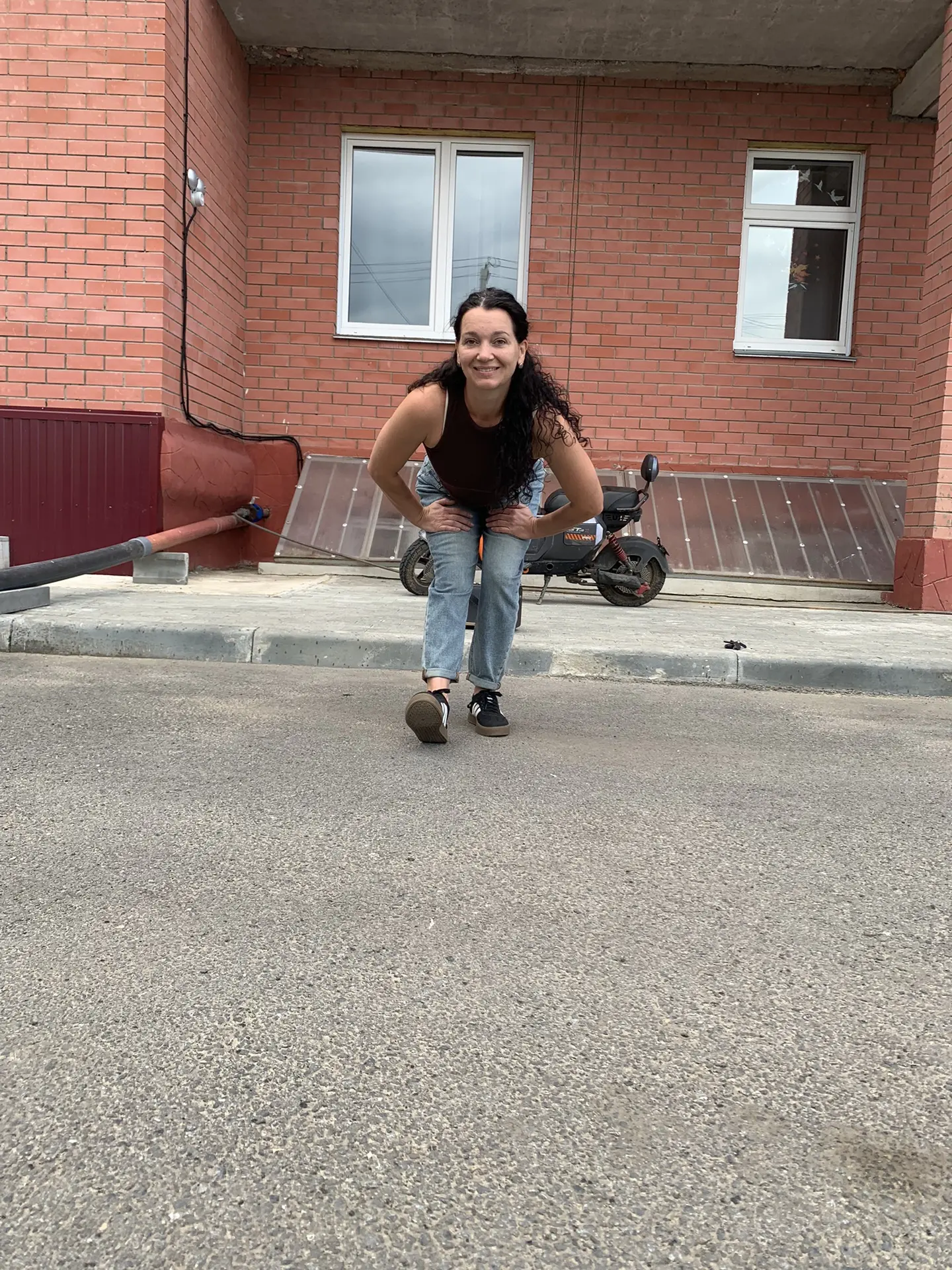 Доброе утро, друзья! 👋

Сегодня у нас особенное событие — мы проводим корпоративную летнюю зарядку 