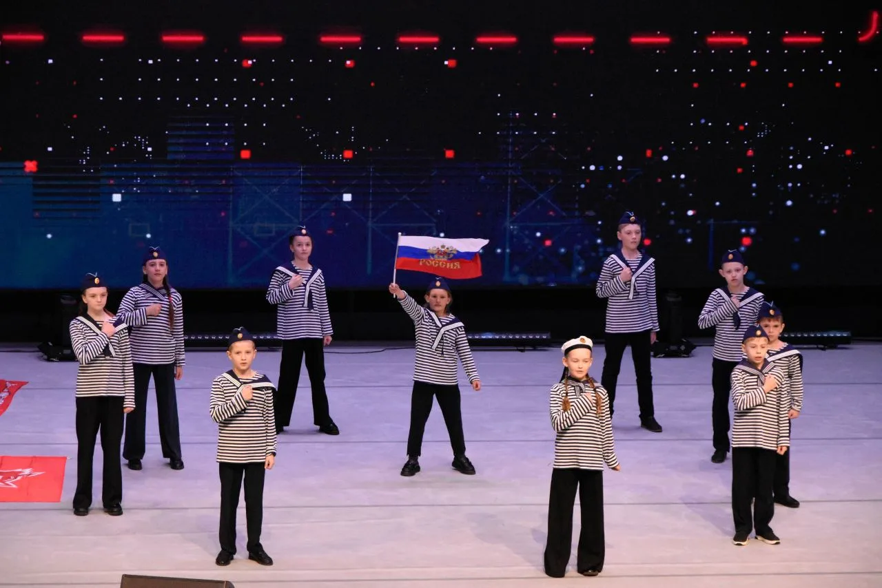 🎖Команда «Воин» младшей возрастной группы достойно выступила на «Зарнице 2.0» 🎖

🇷🇺Зарница 2.0» 