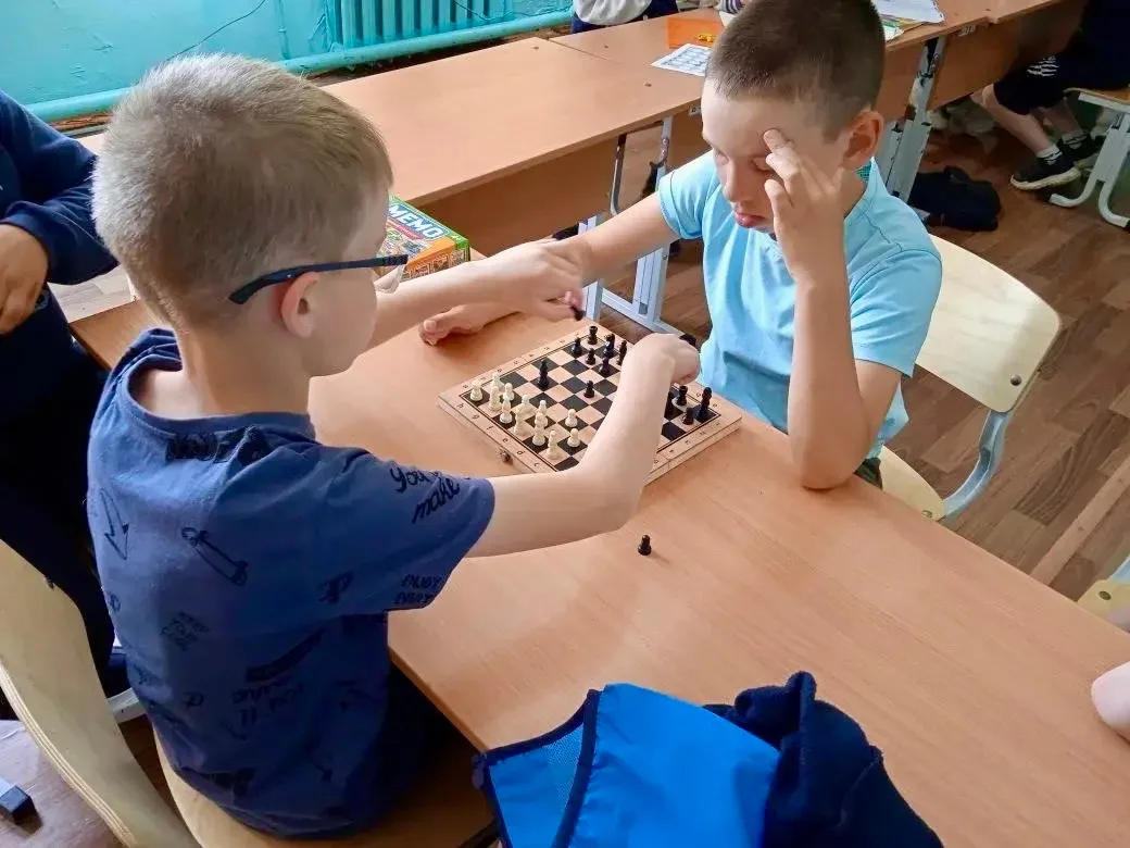 🎉 Открытие лагерной смены: единство в дружбе народов! 🎉

2 июня в нашем лагере дневного пребывания