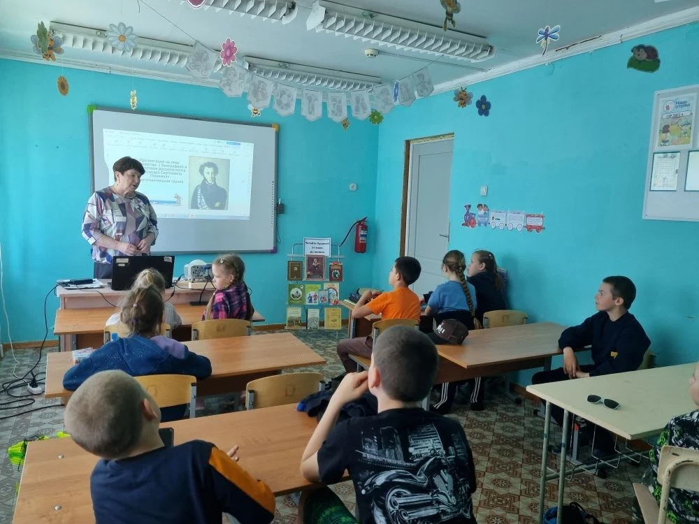 В пятый день нашей лагерной смены, мы с особым трепетом и радостью отметили День рождения великого р