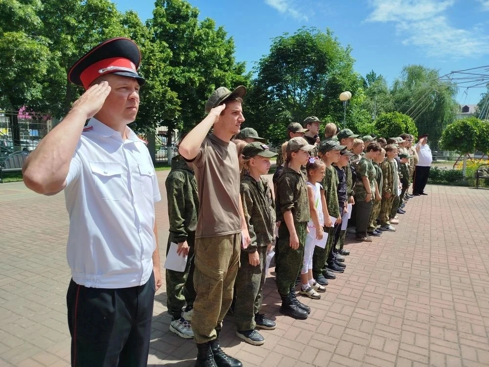 В горпарке с  успехом прошли зрелищные казачьи соревнования по многоборью

Более 60 участников проде