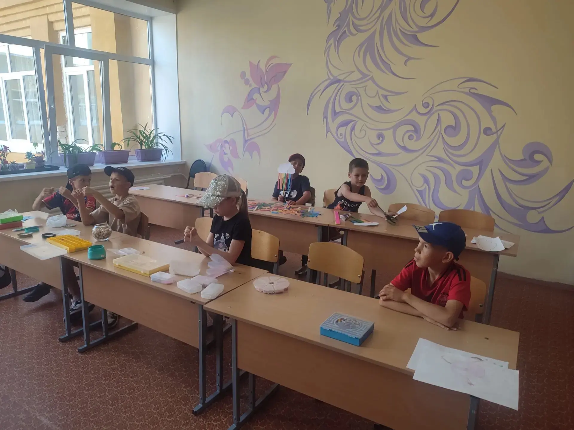🎨 Мастер-классы «Фантазии творчества» и «Волшебная шкатулка»✨ 

Прошедшая, неделя в летнем лагере д