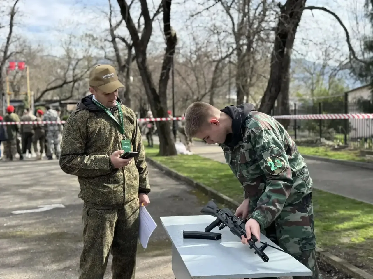 💥 Фотоотчёт с «Зарница 2.0»! 💥

Полоса препятствий, строевая подготовка, тактическая медицина — на