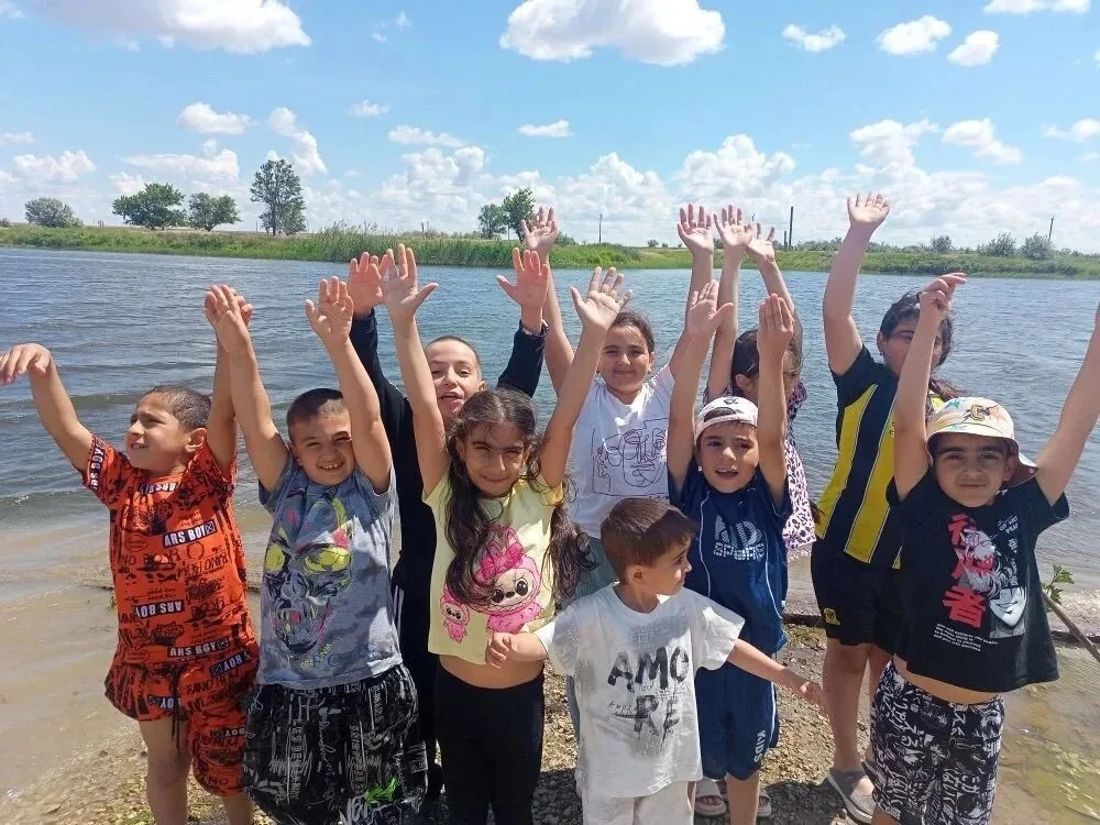 Экскурсия на водоем.

8 июня  в филиале МОУ "СОШ с. Демьяс" в с. Новоросляевка ребята с ЛОЛ отправил