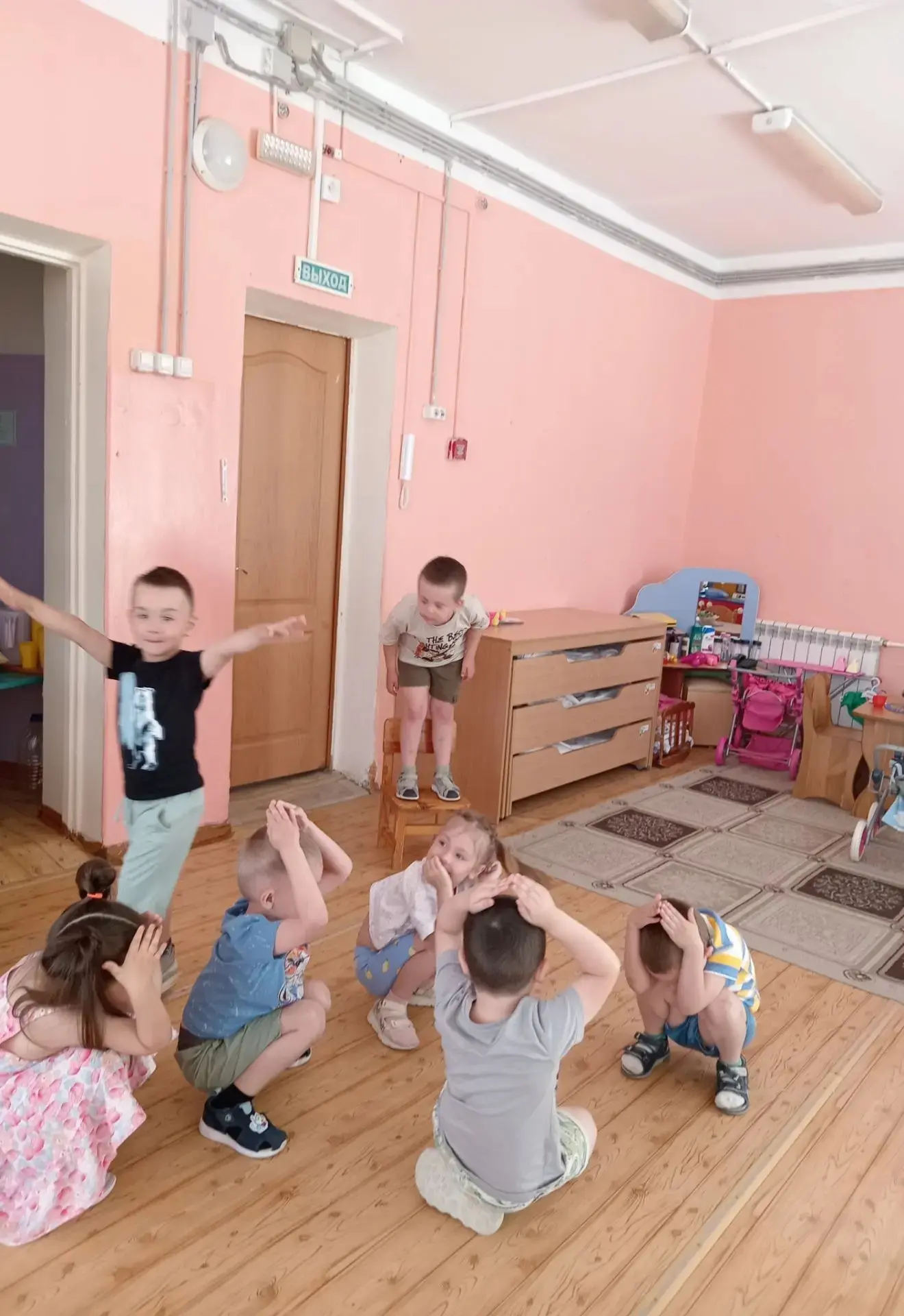В группе «Ягодка» ребята с большим удовольствием приняли участие в инсценировке произведения Льва То