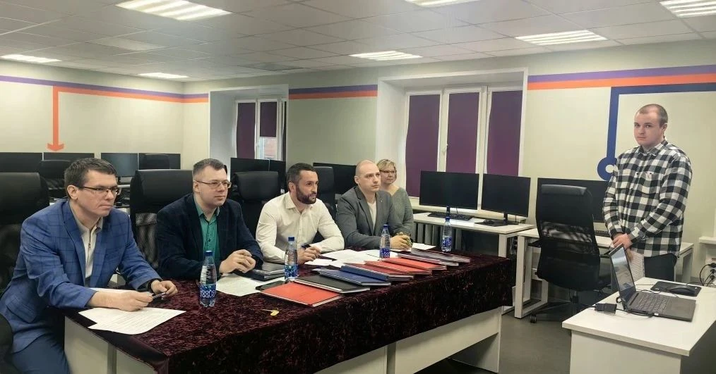 Защита выпускных квалификационных работ 2026
В Мурманском колледже экономики и информационных технол