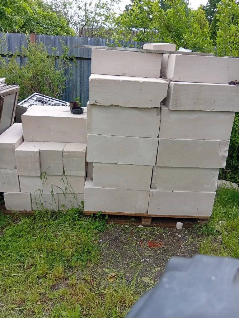 1.8 куба 20 25 60 продам 10000 за всё