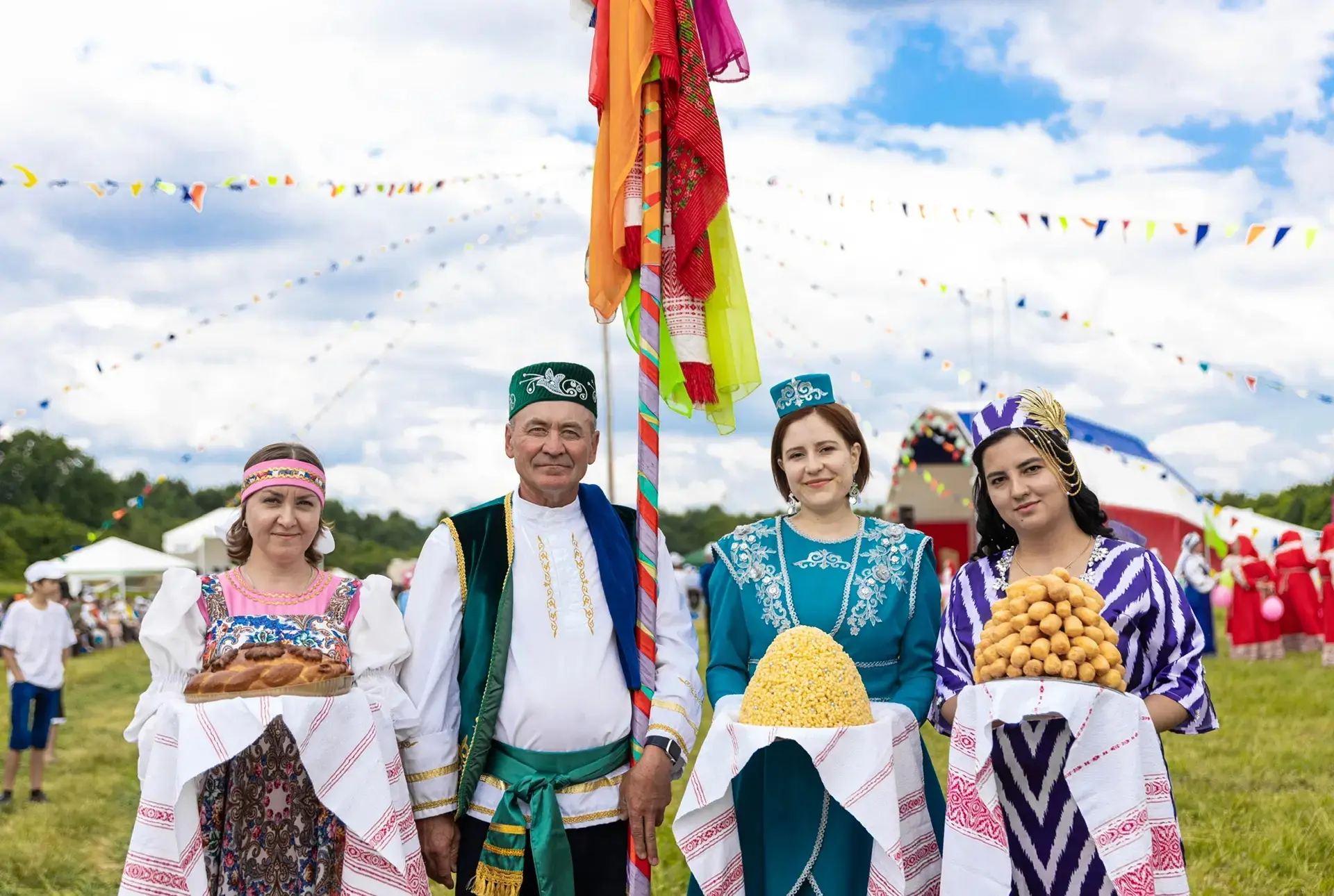 Сегодня побывали на  Дне  села в Мокрых Курналях. Символично, что этот праздник состоялся именно в Д