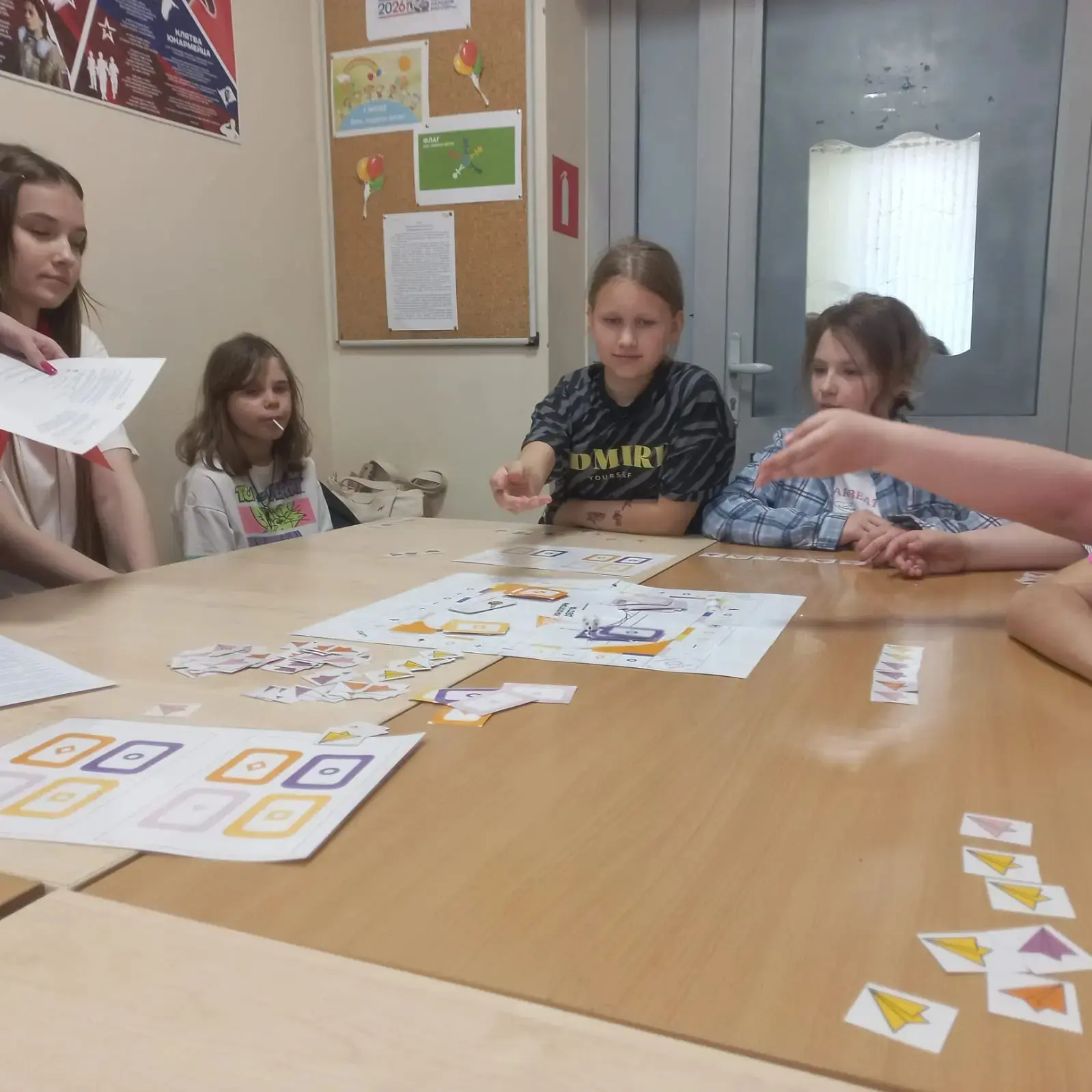 👦МЕЖДУНАРОДНЫЙ ДЕНЬ ЗАЩИТЫ ДЕТЕЙ 👧
Сегодня в День защиты детей активисты Движения Первых под руков