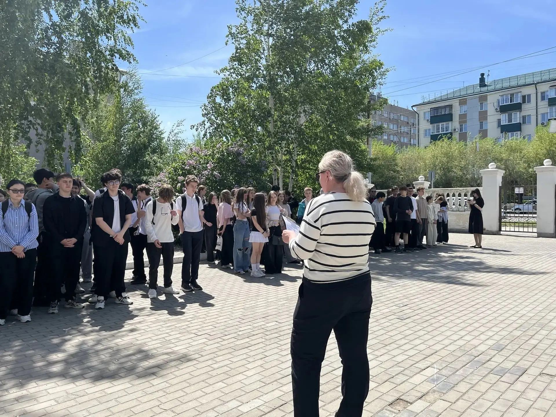 Сегодня 8-классники сделали серьёзный шаг в сторону взрослой ответственности. 🎖️

В рамках начально