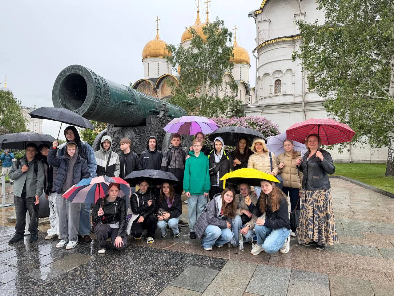 Экскурсия, которую провели сами школьники 🏛️

📍Ребята из 7 «А» и 7 «В» подготовили и провели собст