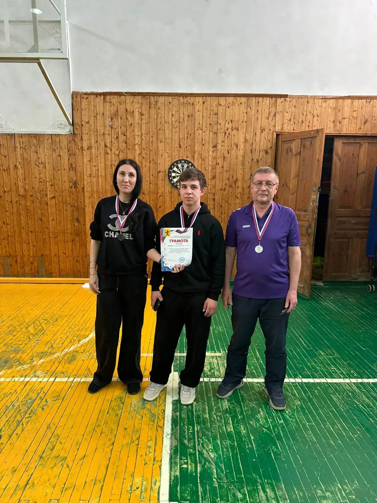 ✨ 4 апреля в спортзале ДК ст. Прочноокопской прошли  соревнования по дартсу в рамках Спартакиады тру