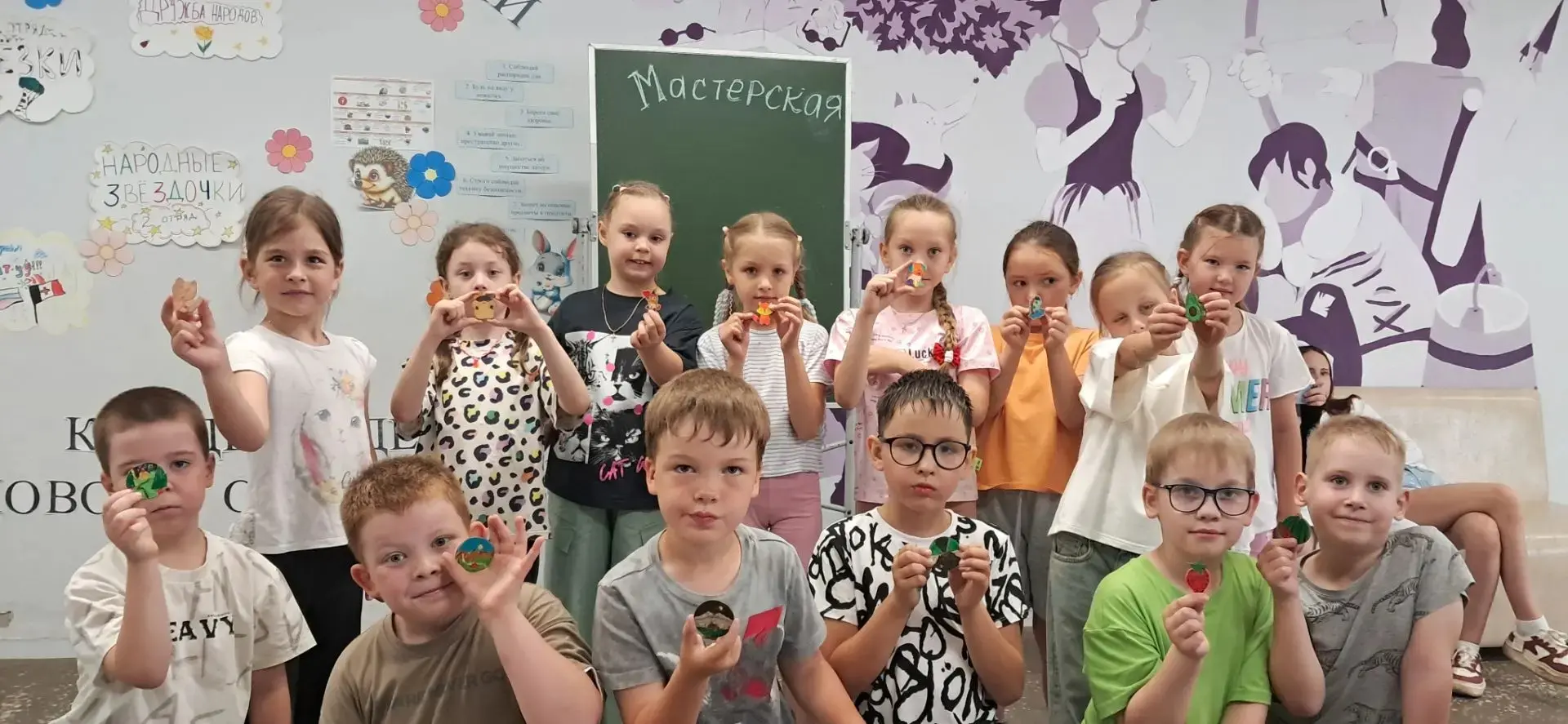 ☀️Лето — это маленькая жизнь! А в нашем детском лагере она наполнена самыми яркими красками 🌈

Кажд