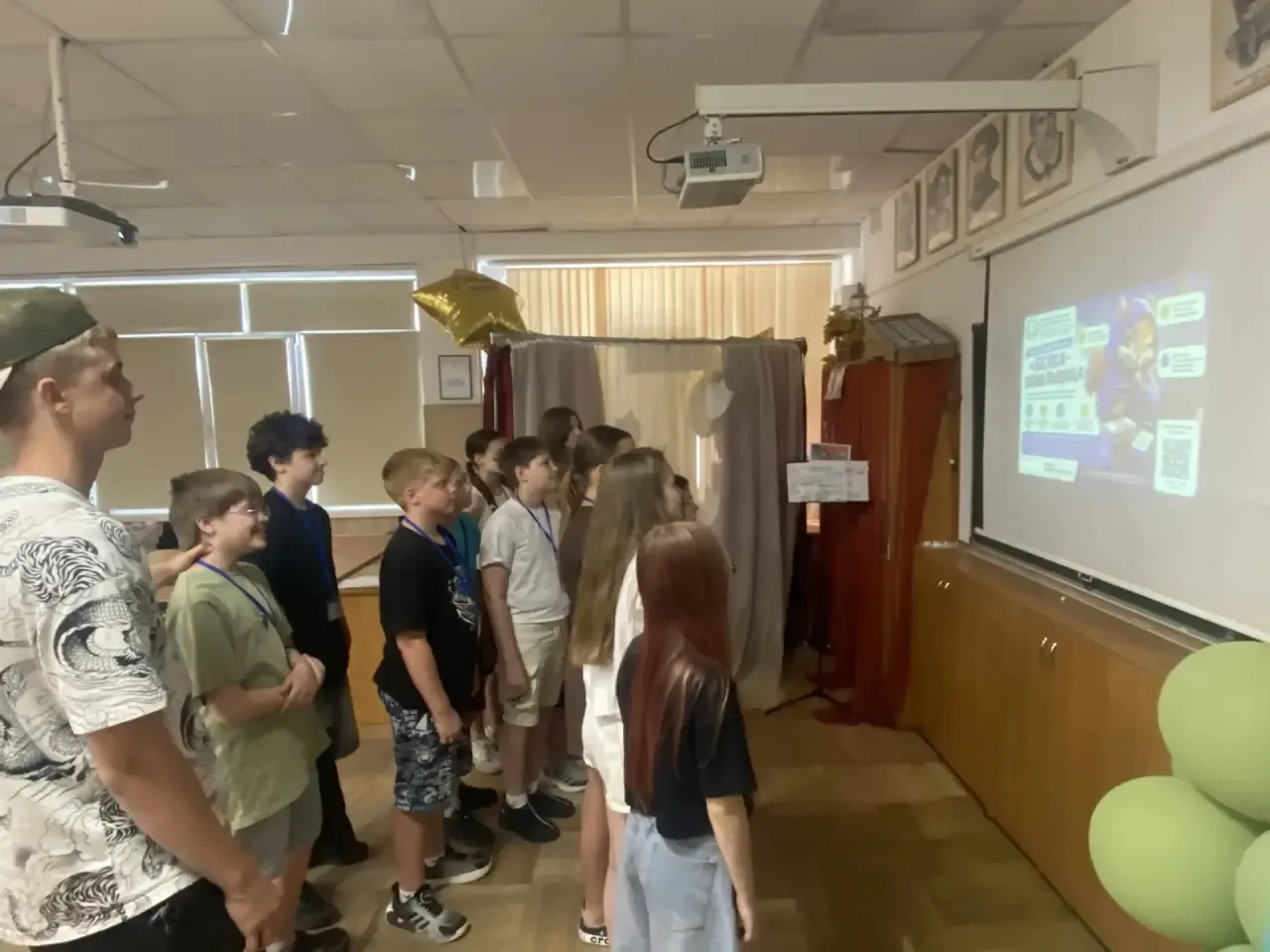 🌟 Ребята посмотрели видеоролик «Белка-обнальщица»! 🌟

В нашем лагере состоялся важный и познавател