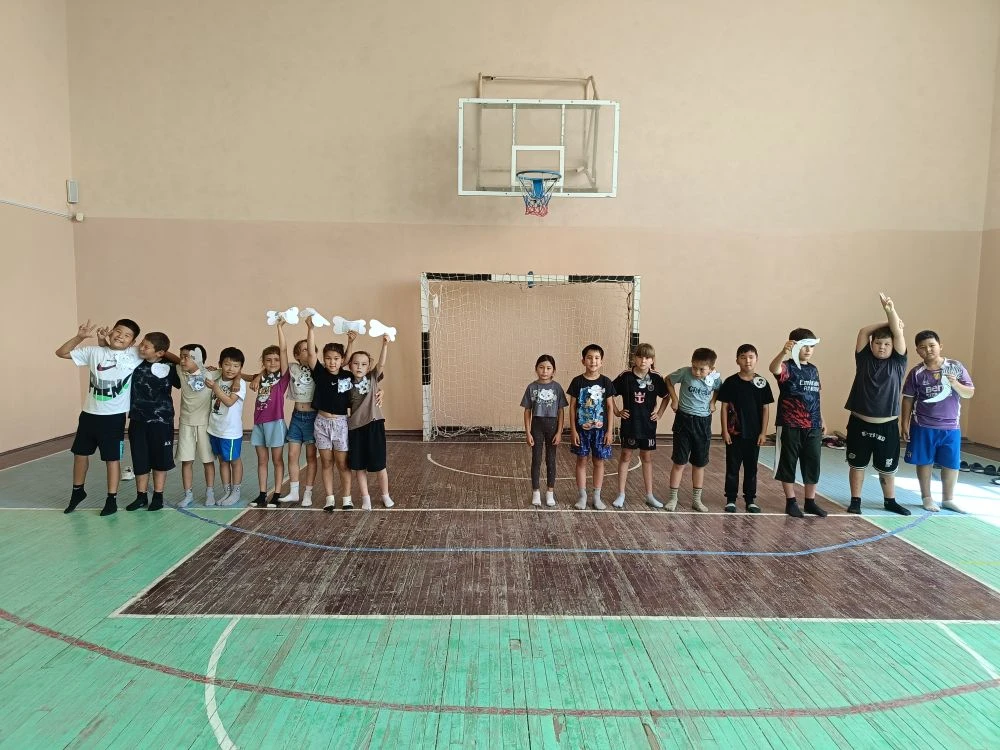 В субботу в лагере была проведена спортивно – познавательная игра «Зов джунглей».  Команды «Травоядн