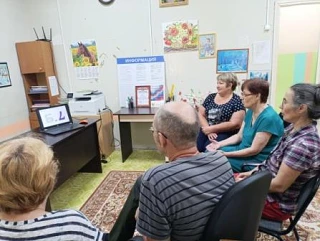 В отделении культурно-досуговой деятельности граждан пожилого возраста и инвалидов прошло познавател