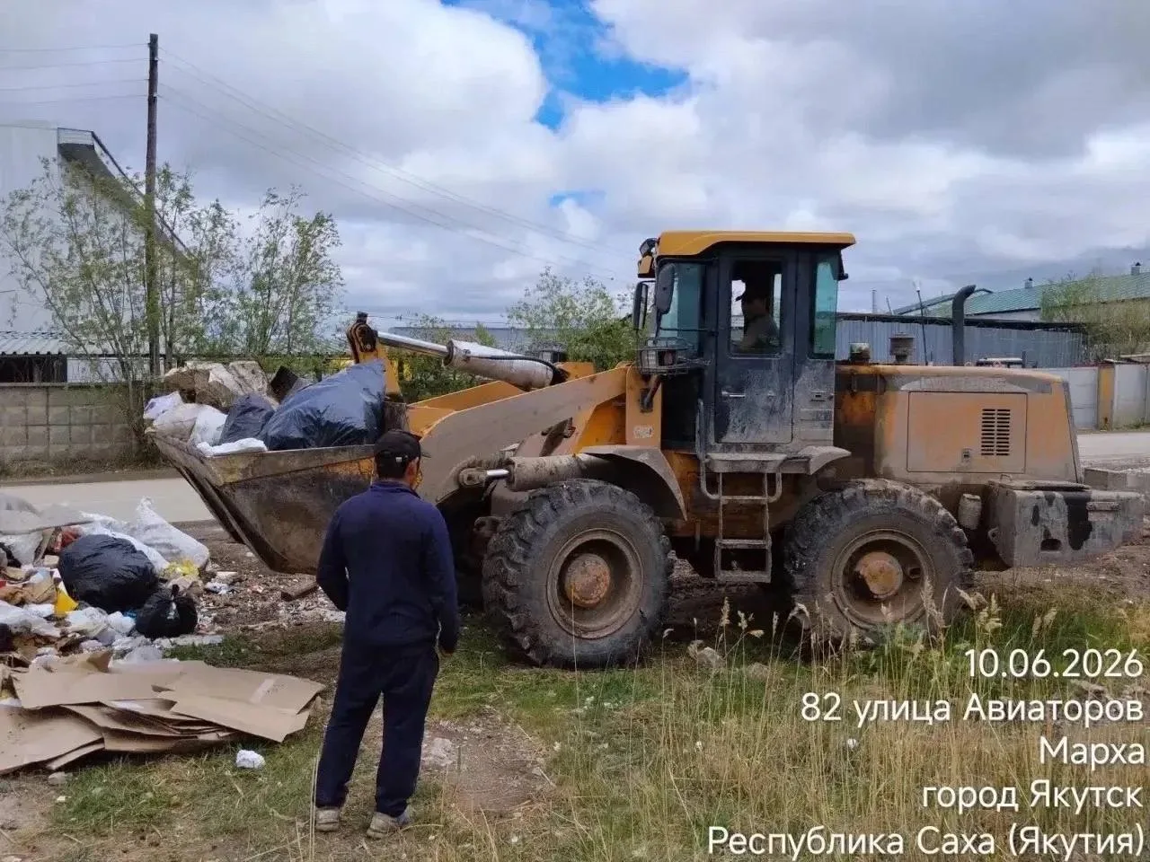 Свалку на Авиаторов ликвидировали, нарушителей будет фиксировать камера - жителей просят сообщать о 
