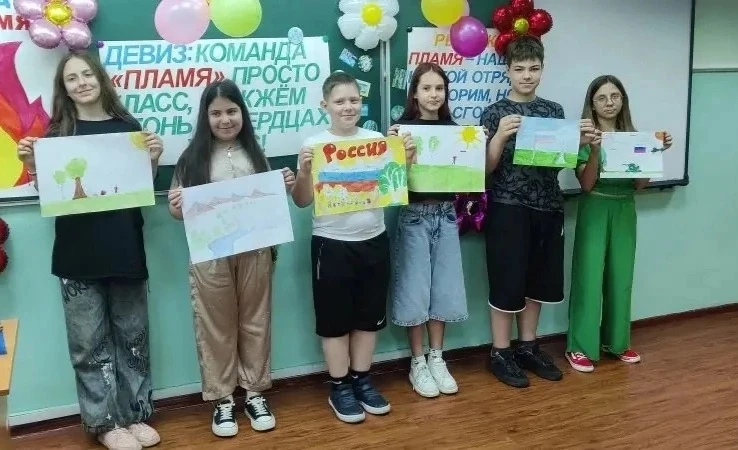 🎉 Вот и завершился ещё один яркий день в школьном лагере «Чайка» и трудовом лагере «Круто»! Сегодня