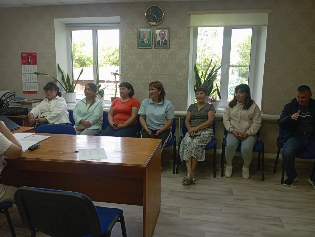 15.06. Очередное оперативное совещание Главы СП Давлетовский сельсовет Давлетовой Фанузы Галиповны с