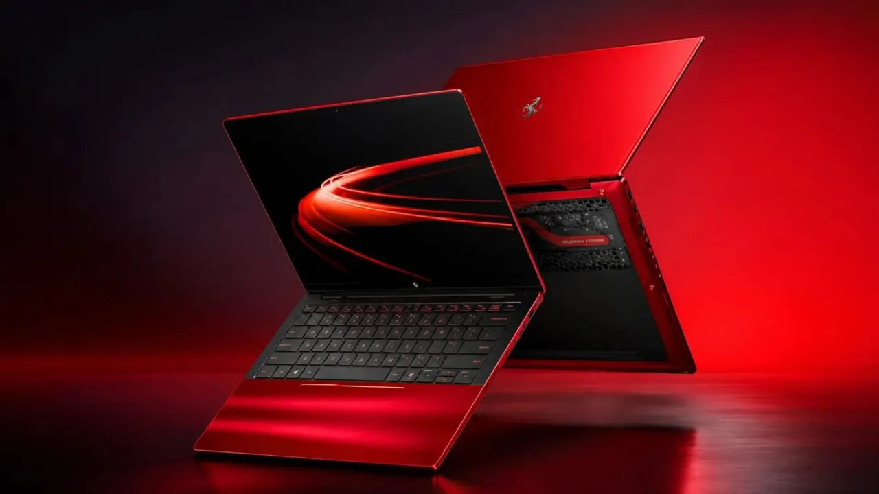 💻 FERRARI ВЫПУСТИЛА НОУТБУК

Да, теперь Ferrari делает не только суперкары. Совместно с HP компания