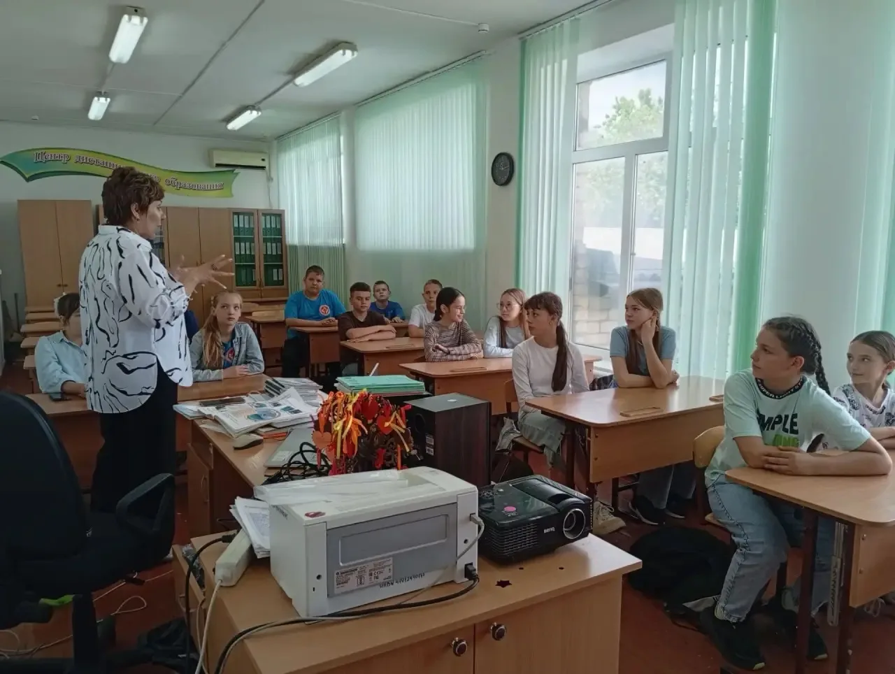 По плану работы клуба «Подросток», социальный педагог Архипова Наталья Викторовна провела с учащимис
