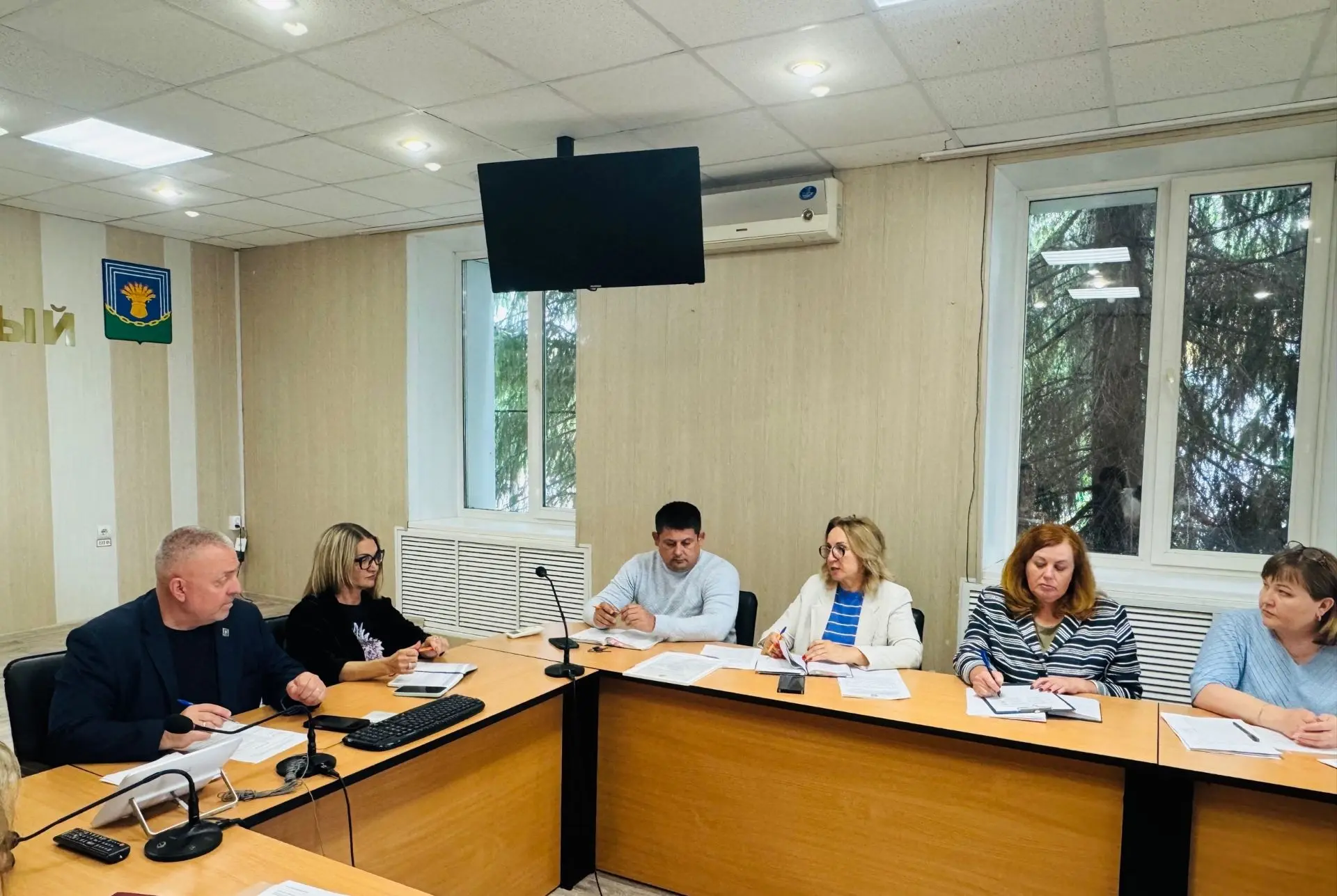 🚀 Рабочая неделя началась с конструктивного диалога 💬

Сегодня под руководством главы округа Витал