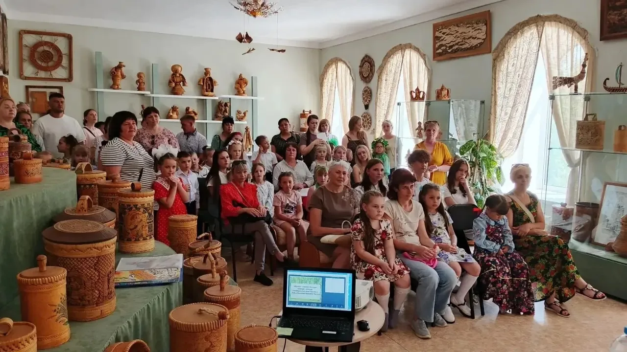 🌱🍃В нашей стране нет дерева роднее и ближе сердцу, чем русская берёза. Именно она стала главной ге