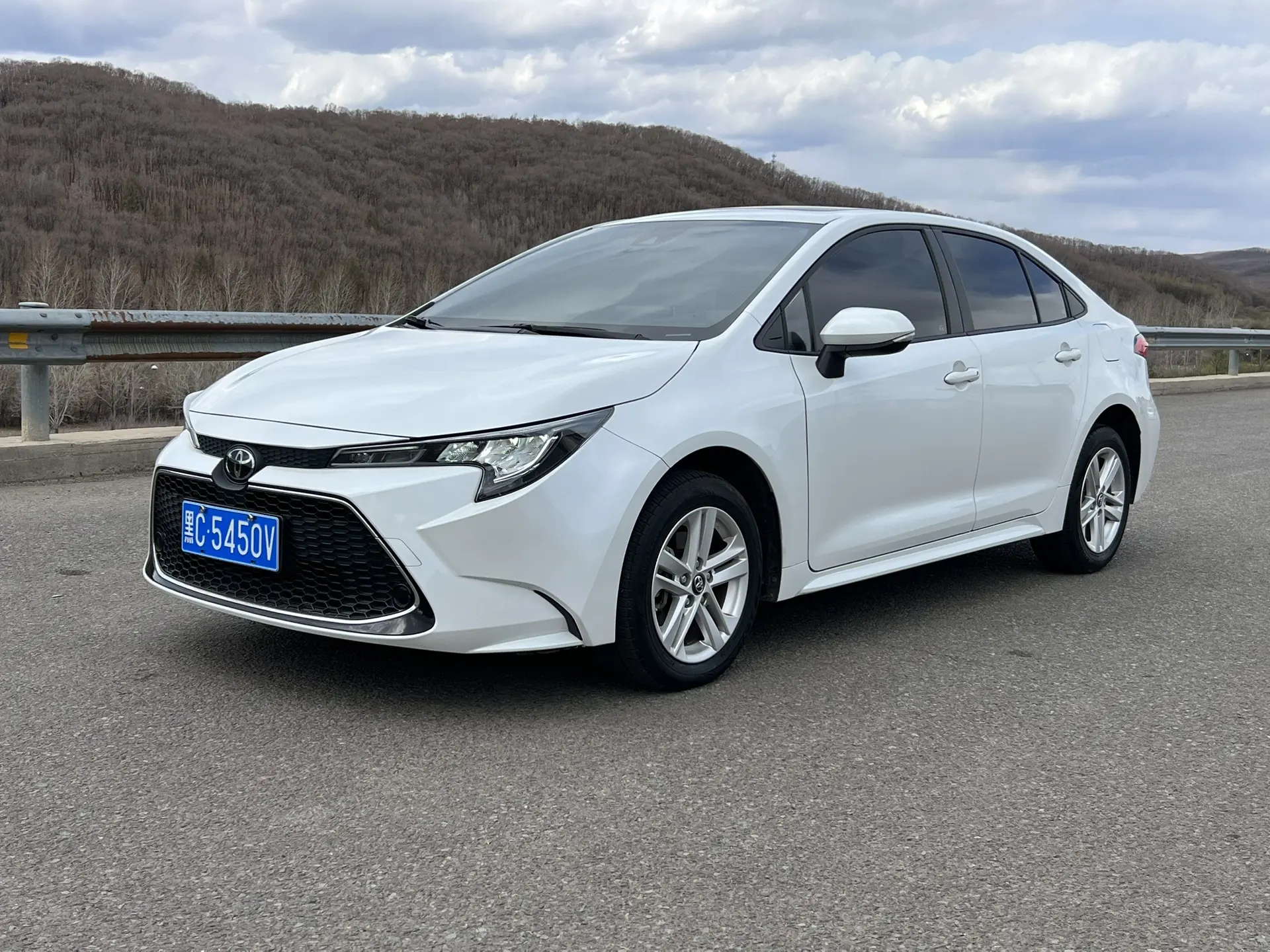 В наличии в Китае!

В свободной продаже!🔥

Готов к отправке! 🚚

Toyota Levin 🇨🇳
2021 год
V-1200 