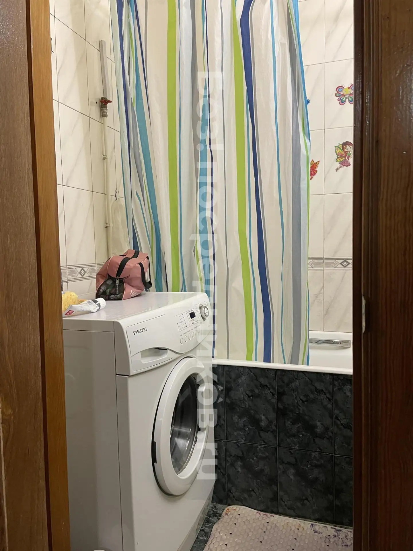 Сдам без посредников: комната, 50м²
Цена: 16000
Адрес: Барнаул, Центральный р-н, Партизанская, 124
И