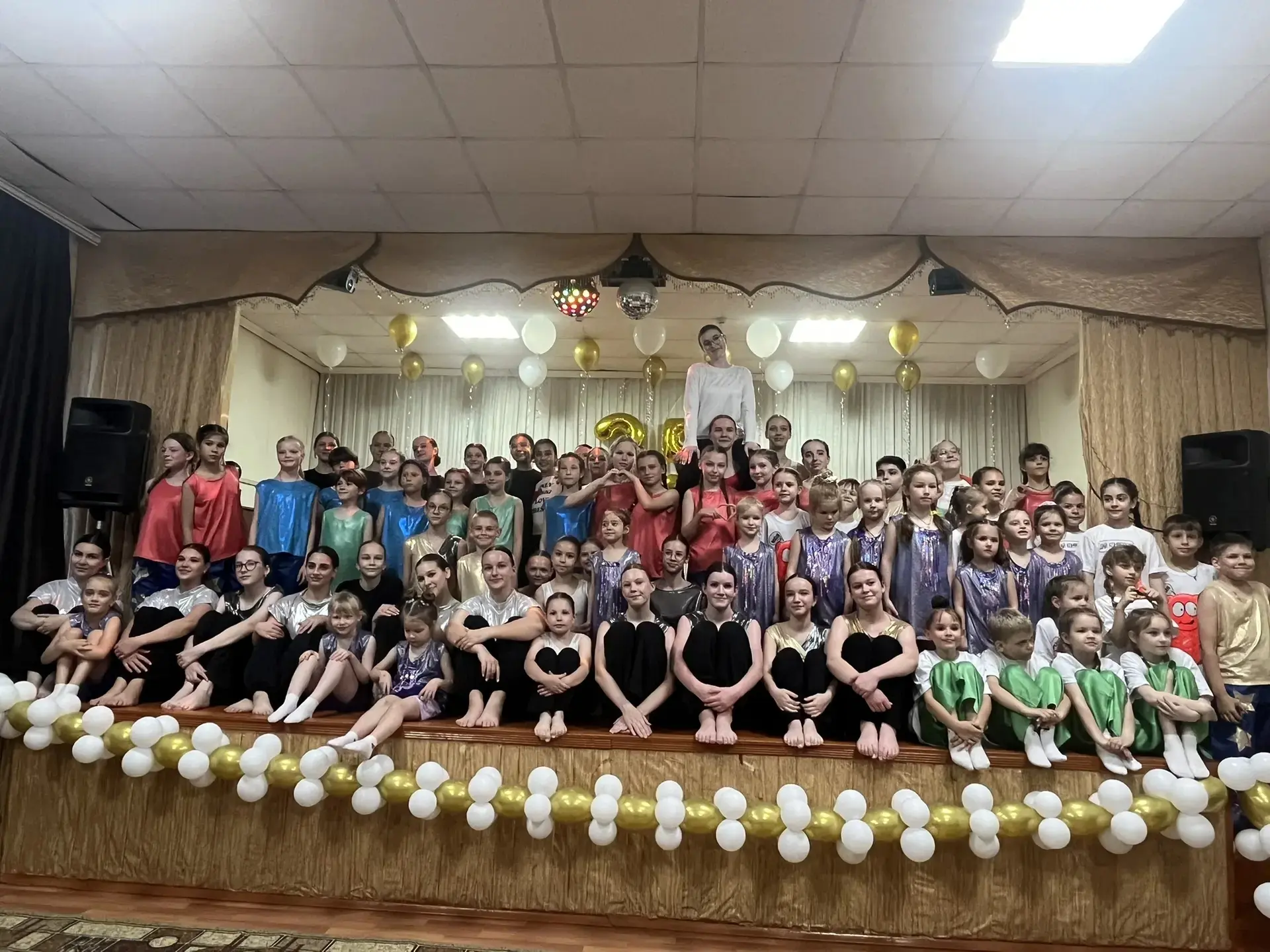 Отчётный концерт объединения «Шоколадный город», посвящённый его 25‑летнему юбилею, стал настоящим п