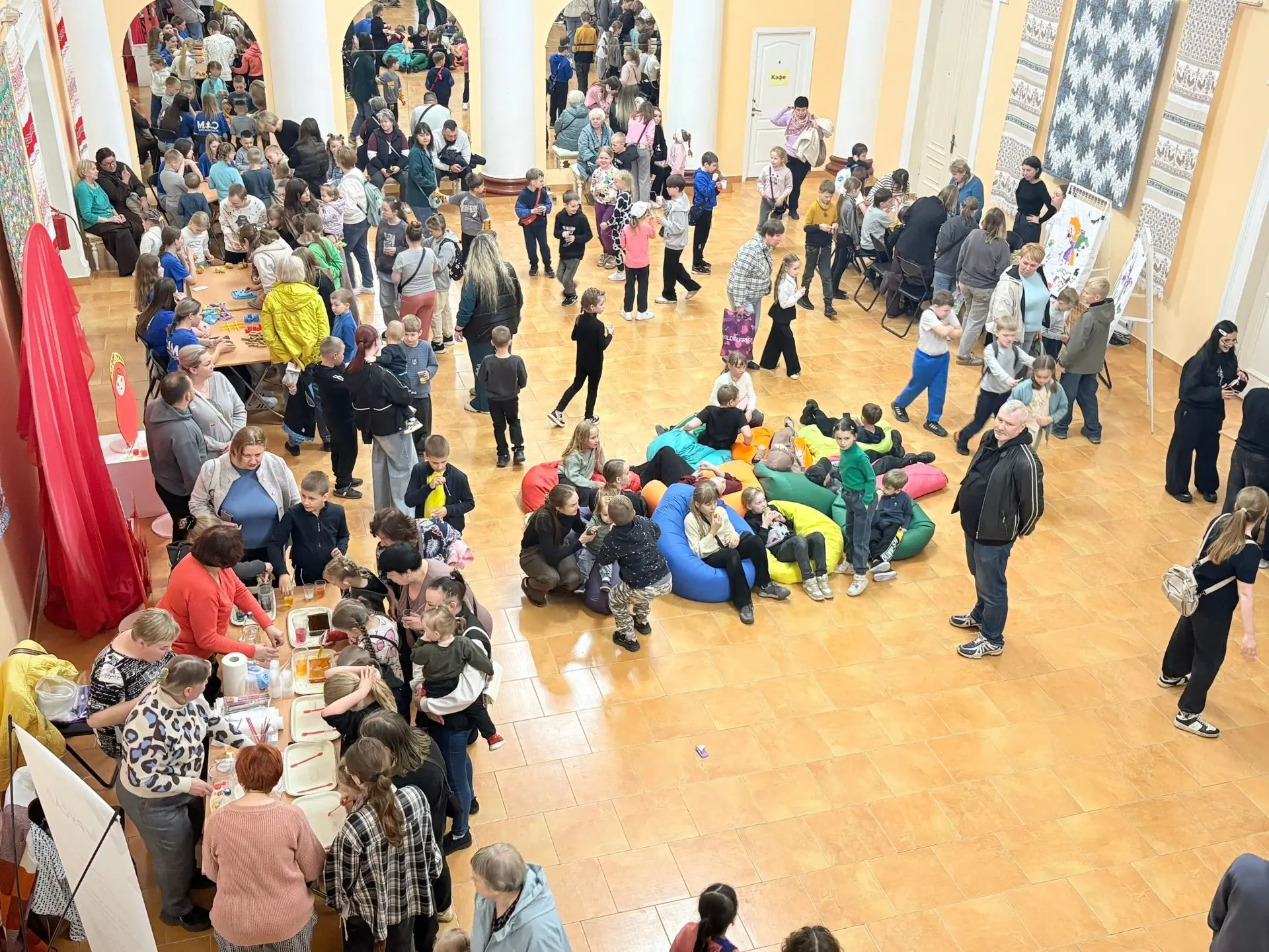🎉 Более 150 юных исследователей! Как прошла наука в День защиты детей 🎉Вчера, 1 июня, в Городском 