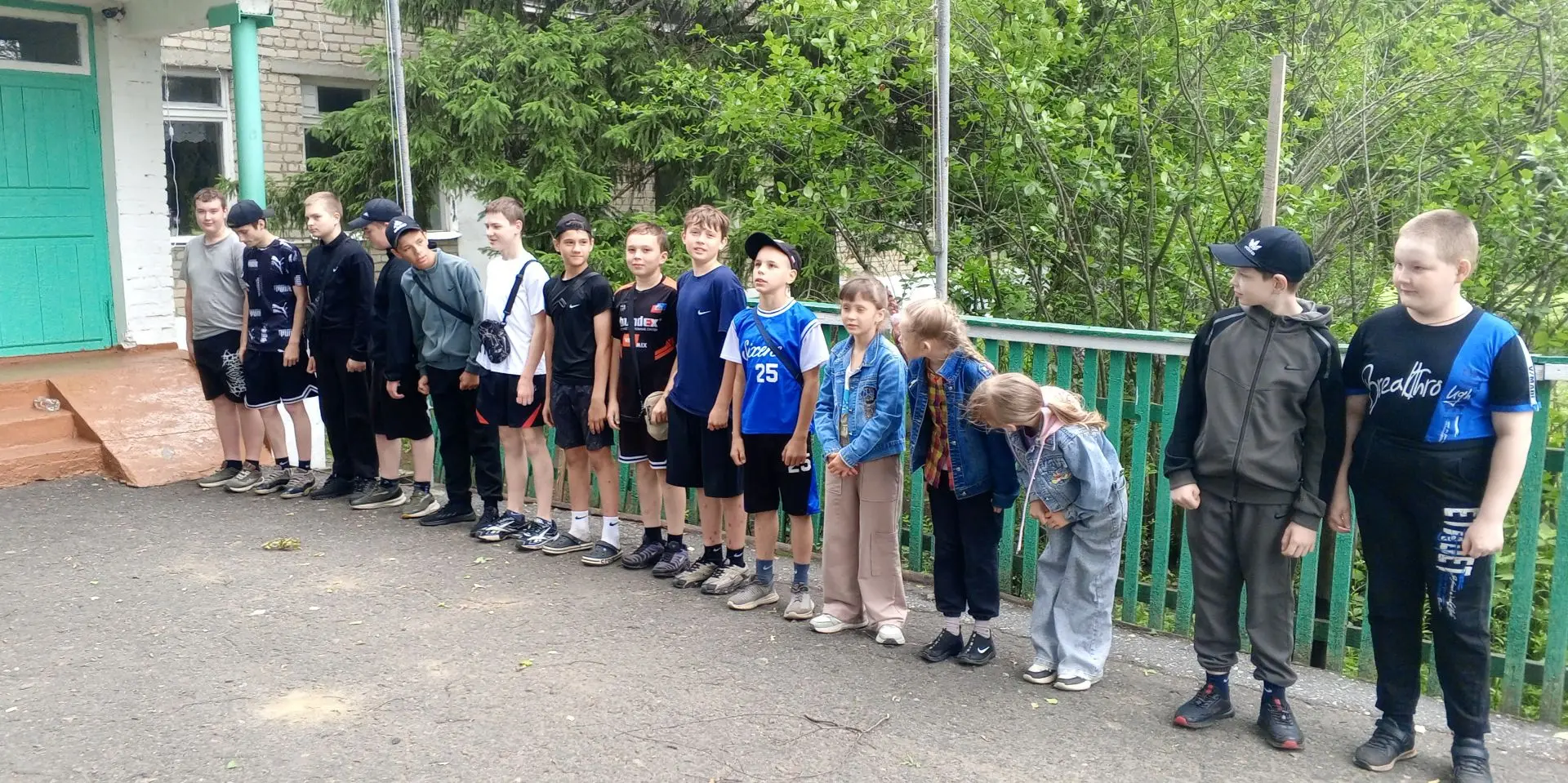 Пришкольный лагерь «Романтик»: День здоровья

Сегодня ребята провели насыщенный день, посвященный зд