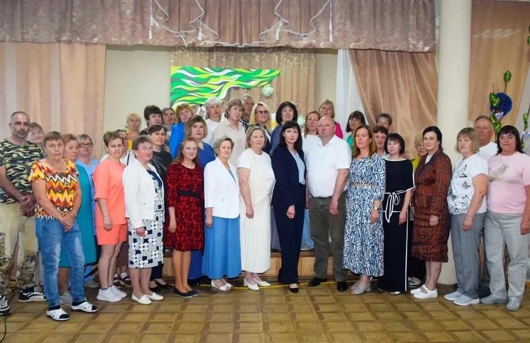 🏆 Заслуженное признание: праздник в СОГБУ «Велижский КЦСОН» 

🎉В СОГБУ «Велижский КЦСОН» состоялос