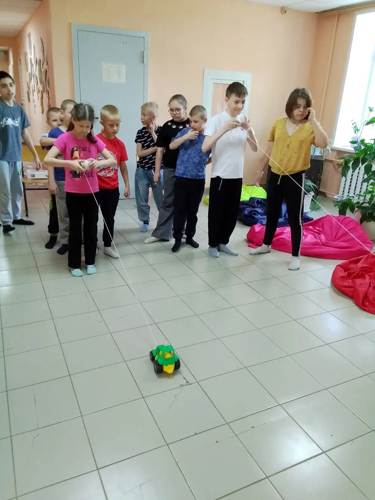 ☀🌱 Летом в школе скучать не приходится❗
✅ 2 июня ребята с педагогами совершили весёлое путешествие 