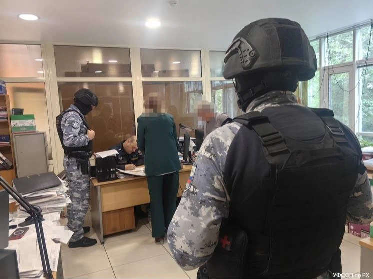 ❗️ Возбуждено уголовное дело из-за долга дорожного предприятия в 16 миллионов рублей в Хакасии

Дозн