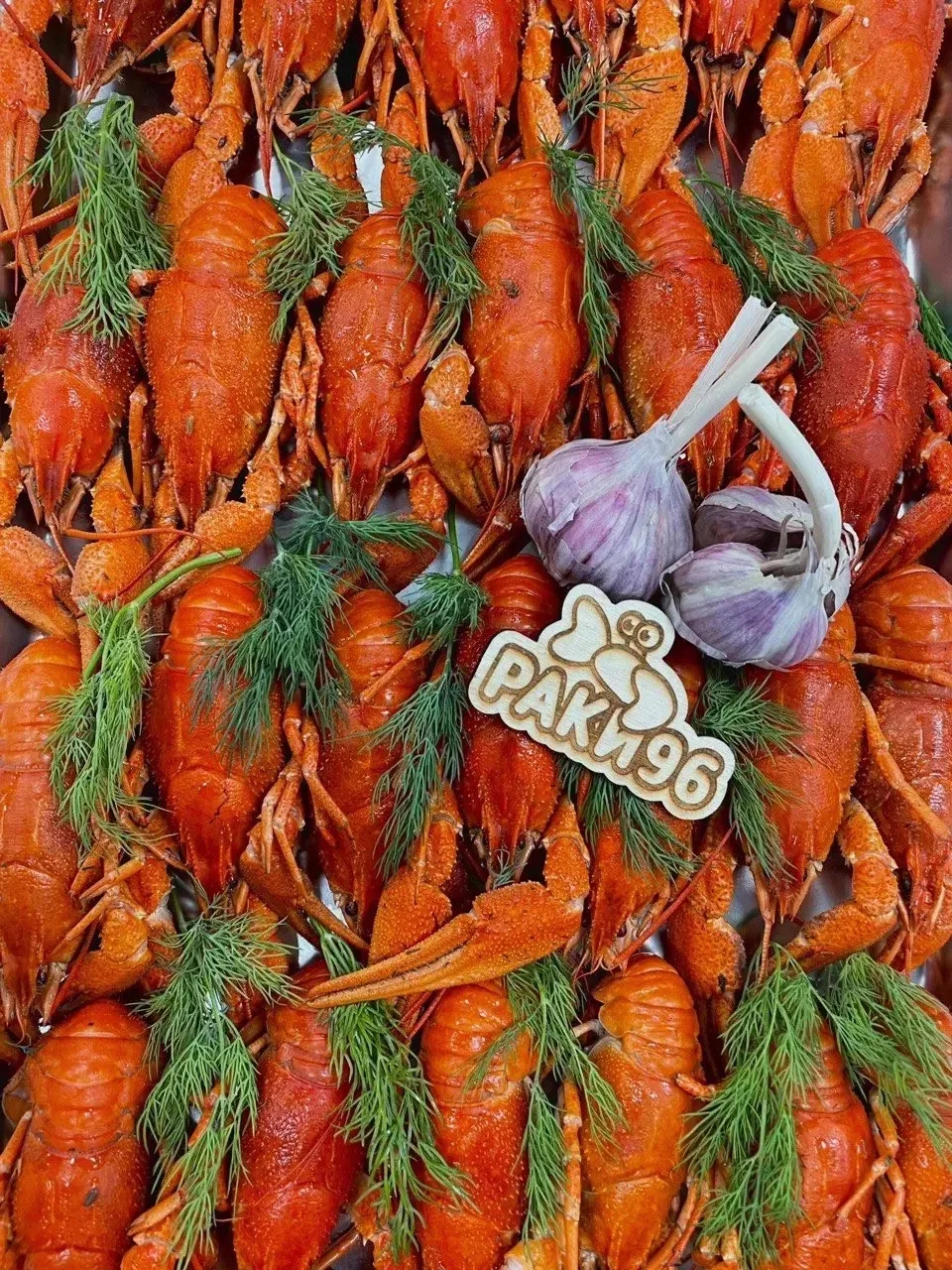 🦞 У нас вы можете заказать готовых раков в разных вариациях:

• Классическая варка — укроп, чеснок,