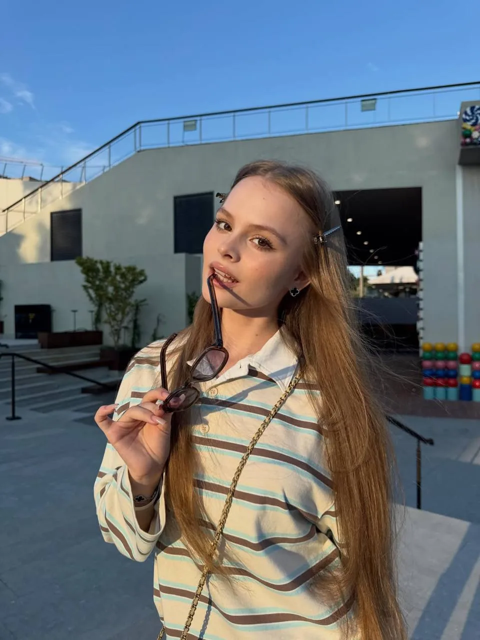 Новые фото от Миланы Стар ☀️

Светский журнал