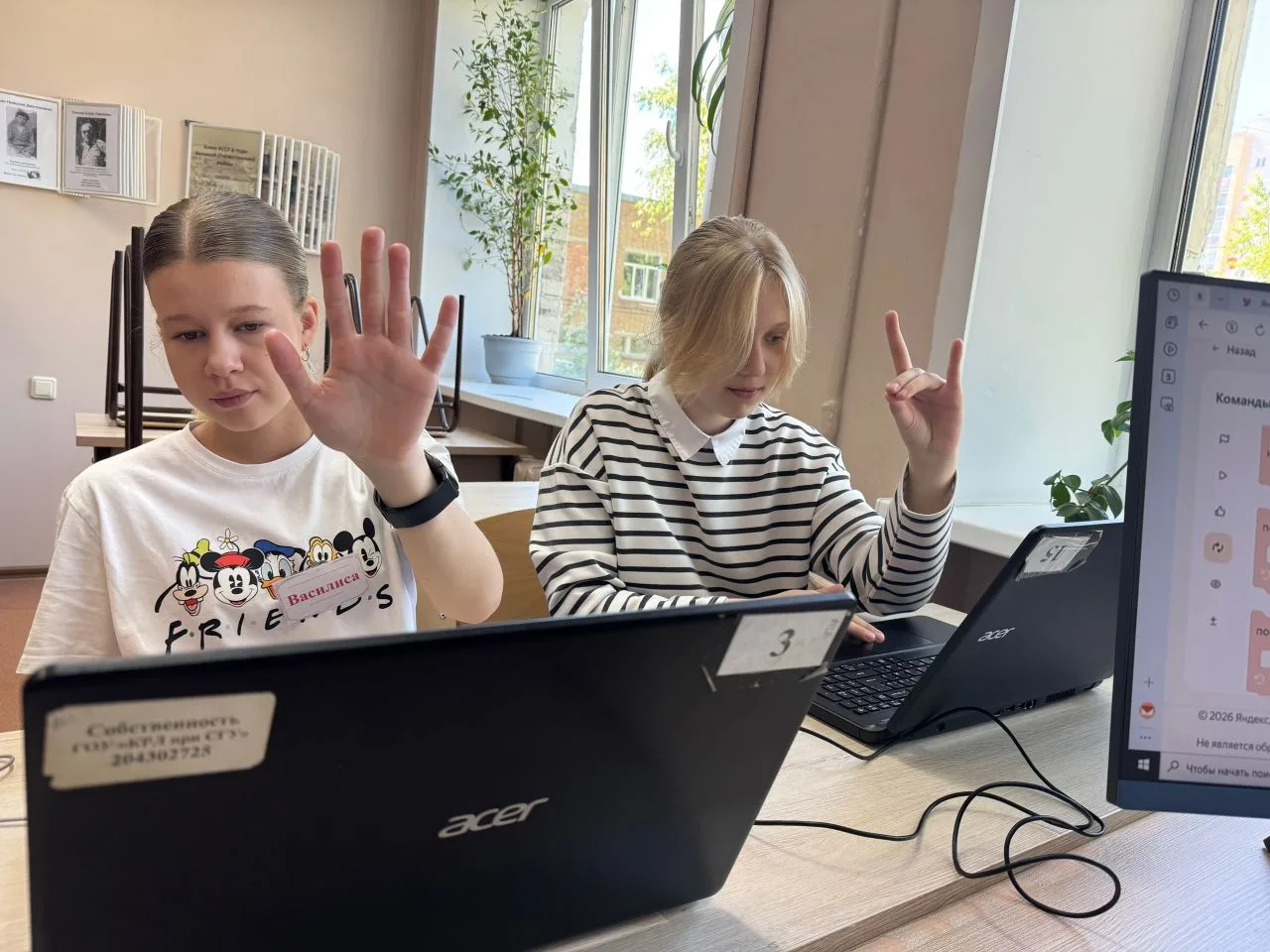 ⚽🏃‍♀️ «Универика». День спорта, здоровья и роботов

Сегодня в лагере был посвящён спорту и здоровом