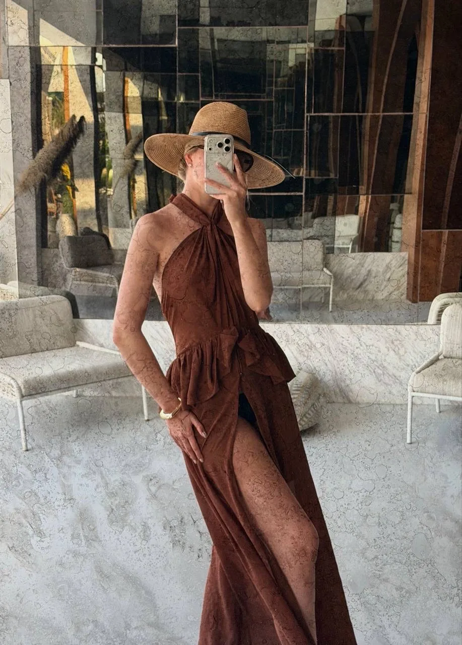 vacation mood on 🥥

Случился телепорт в солнечную Турцию, разбавляю свою ленту летними картинками с