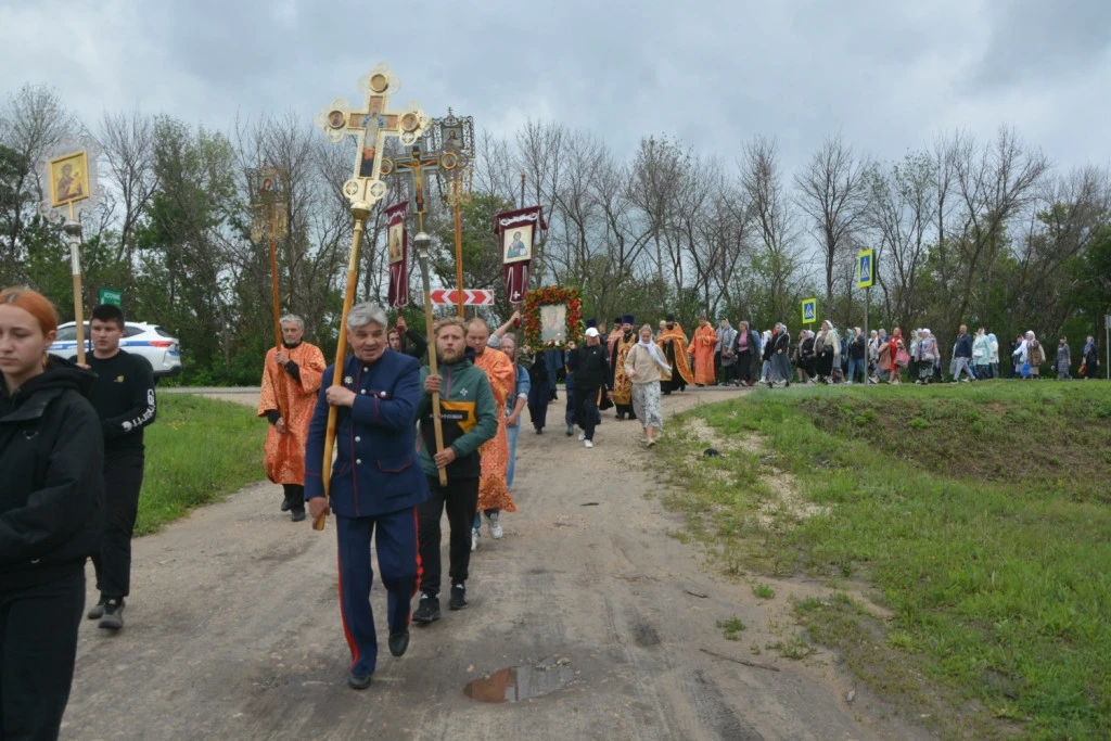 📢 Уважаемые жители Балашовского района!

19 июня состоится традиционный Крестный ход к Святому исто