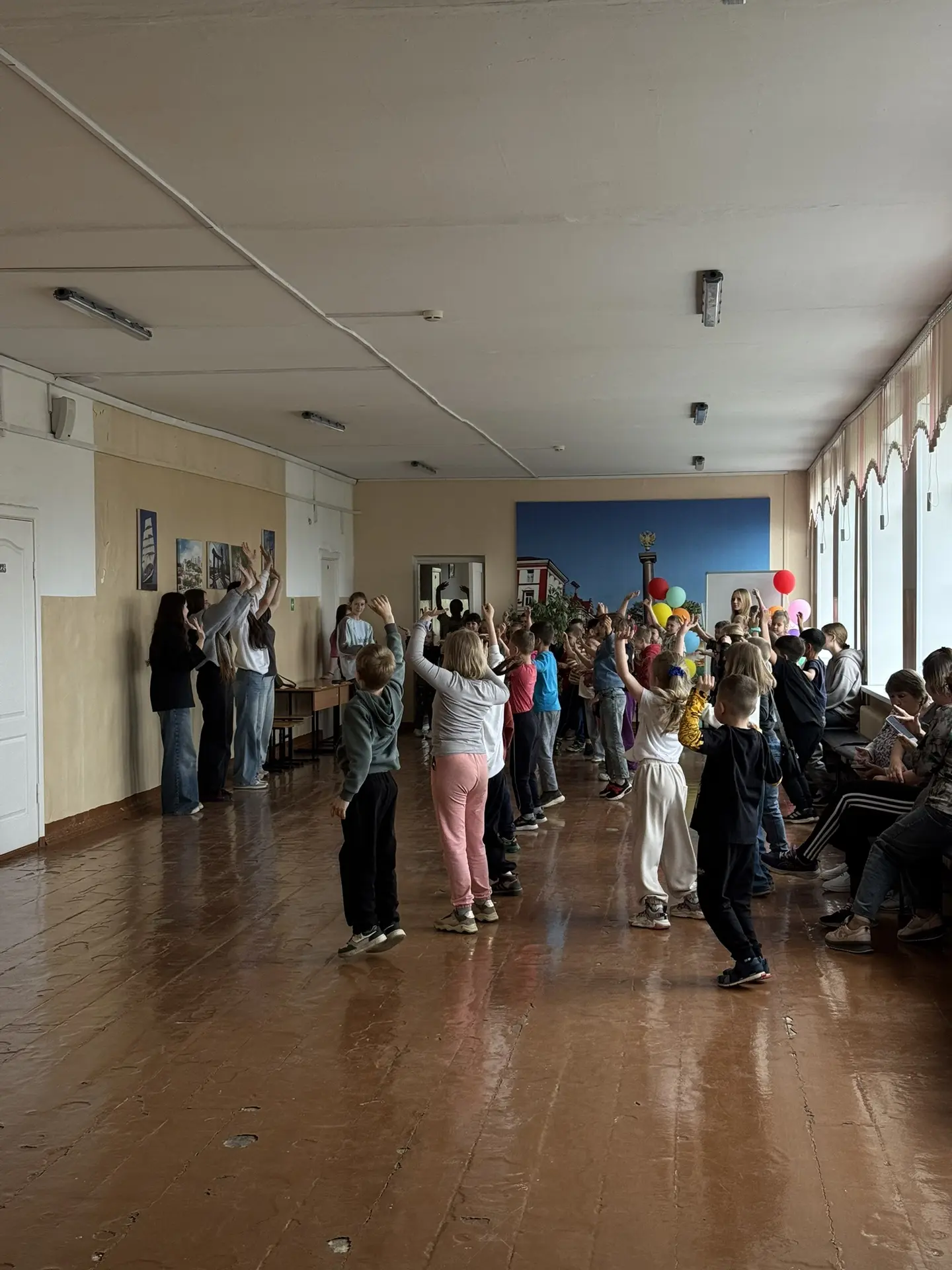 🪗 Сегодня в лагере звучала русская душа!

День, прожитый в нашем пришкольном лагере, можно сравнить