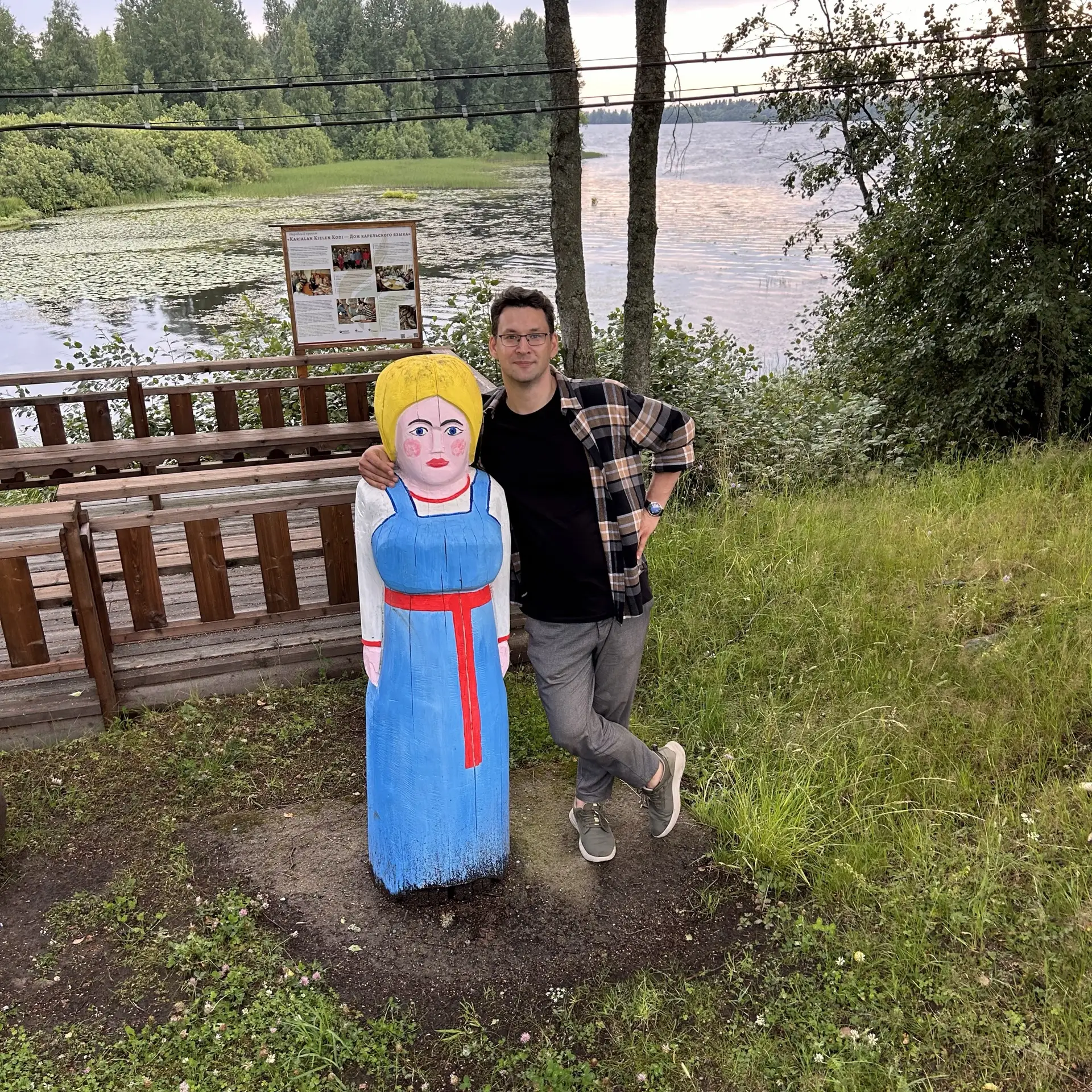 Я не понимаю, что у мужчины в голове и боюсь не так поступить

- Я не знаю, как он ко мне относится,
