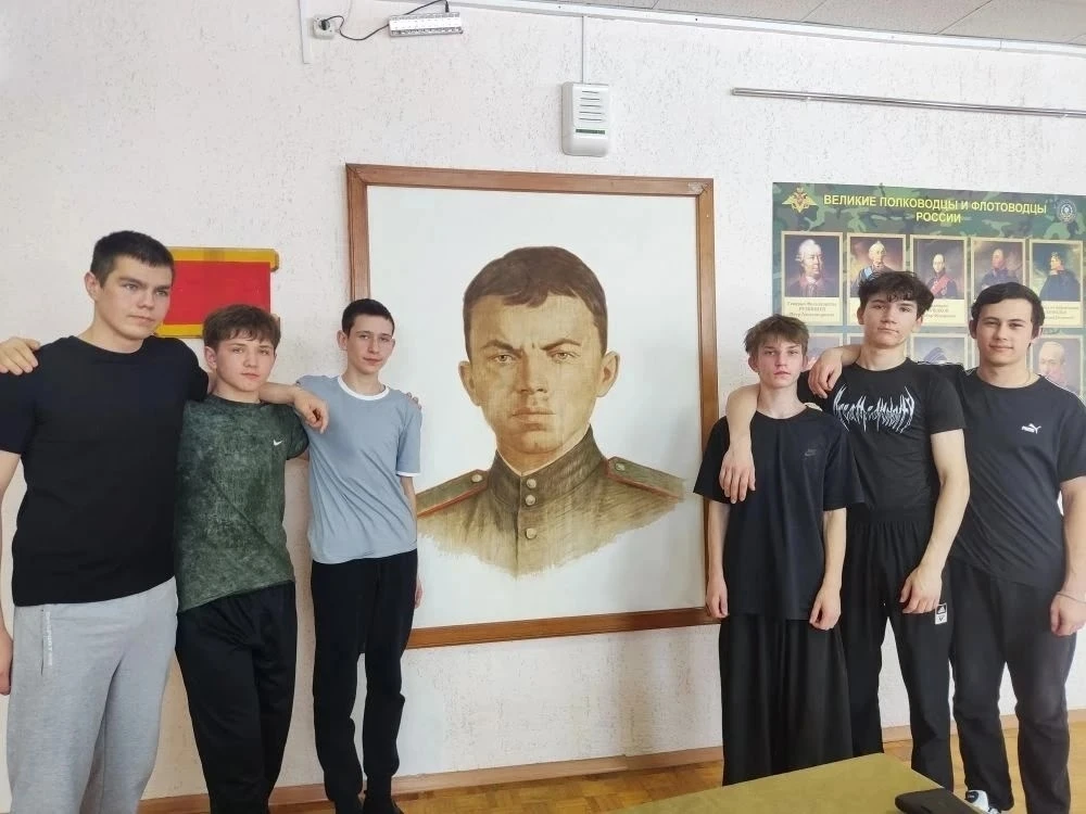 В марте, в  ОГБУ ДО УМЦ ВПВ «Авангард» им. А. Матросова состоялся юнармейский  военно - патриотическ