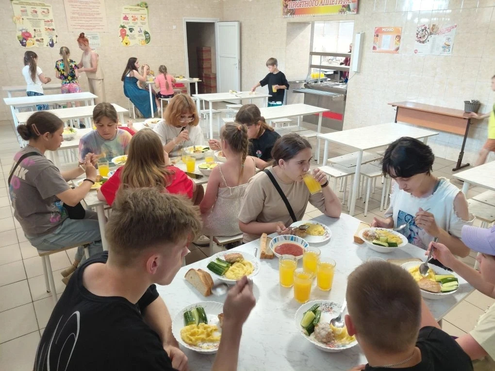 🍽 Вкусно в столовой нашего лагеря дневного пребывания! 🍽

Дорогие родители и дети! 🌟 Мы рады поде